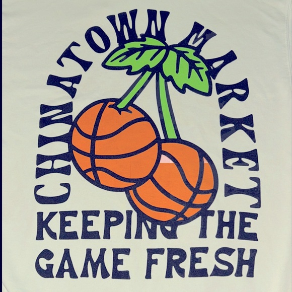 CHINATOWN MARKET graphic pullover hoodie size small in eggshell/cream color - Picture 4 of 7